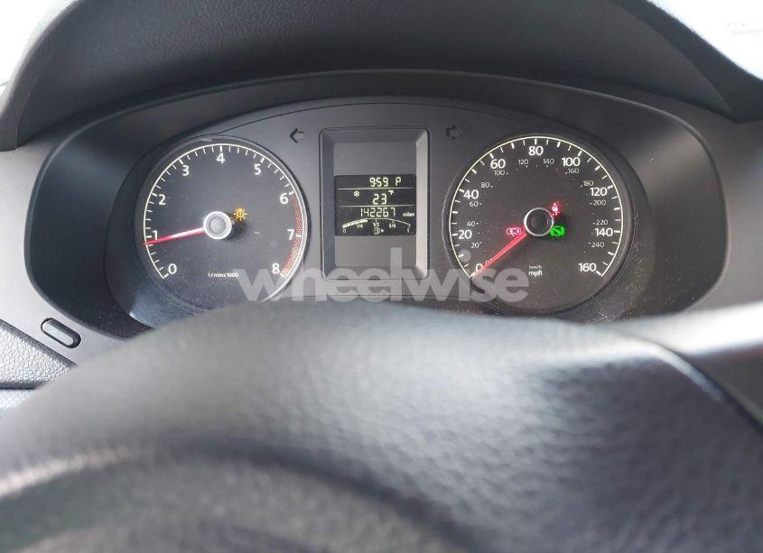 Photo 7 of 2012 Volkswagen Jetta 2.0L S (VIN 3VW2K7AJ5CM470042)