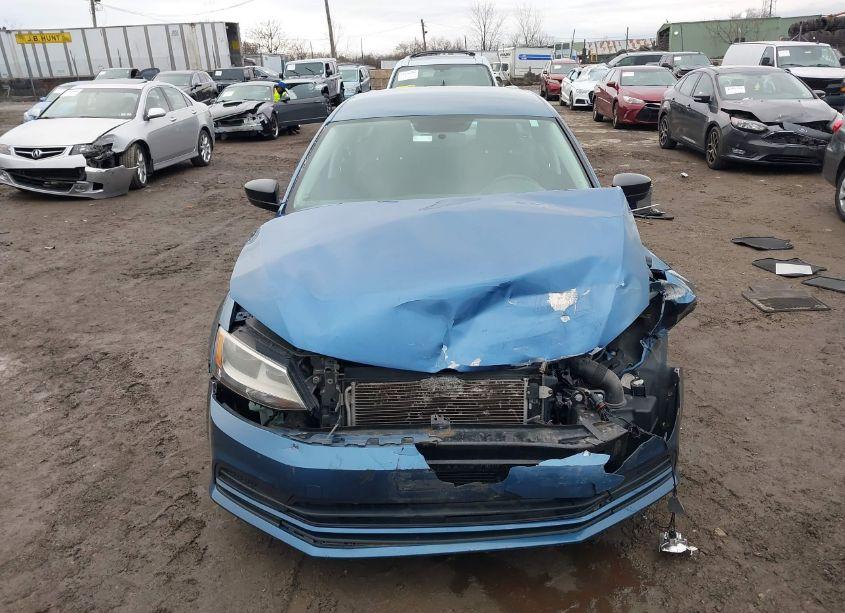 Photo 13 of 2015 Volkswagen Jetta 2.0L S (VIN 3VW2K7AJ5FM406555)