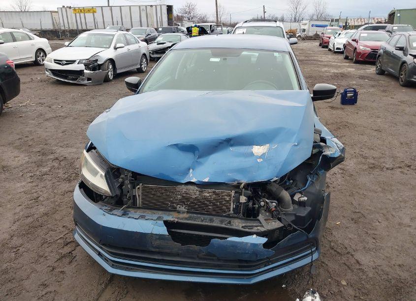 Photo 6 of 2015 Volkswagen Jetta 2.0L S (VIN 3VW2K7AJ5FM406555)