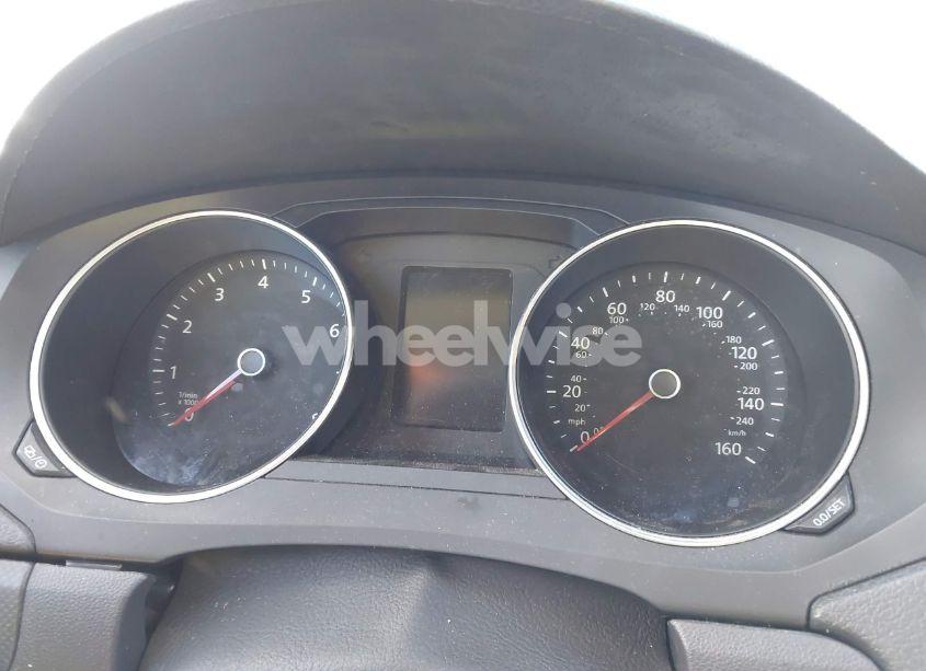 Photo 7 of 2015 Volkswagen Jetta 2.0L S (VIN 3VW2K7AJ5FM413523)