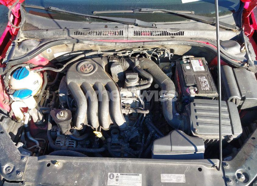 Photo 10 of 2015 Volkswagen Jetta 2.0L S (VIN 3VW2K7AJ5FM419757)