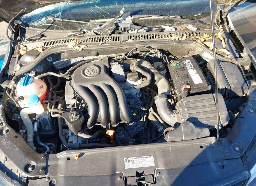 Photo 10 of 2011 Volkswagen Jetta 2.0L S (VIN 3VW2K7AJ6BM366089)