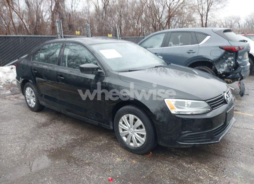 2012 Volkswagen Jetta 2.0L S (VIN 3VW2K7AJ6CM357930) main photo