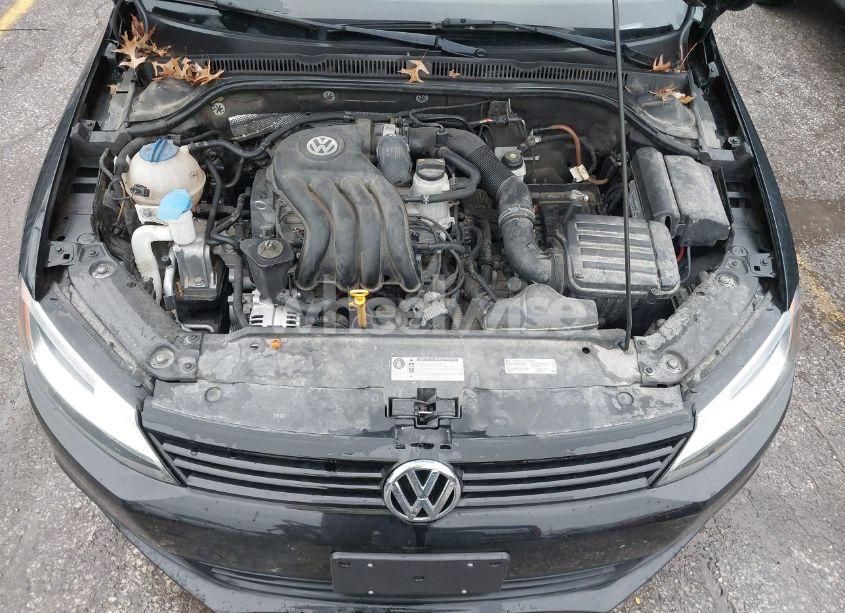 Photo 10 of 2012 Volkswagen Jetta 2.0L S (VIN 3VW2K7AJ6CM357930)