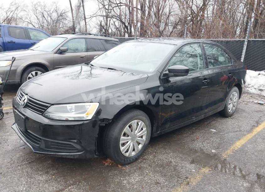 Photo 2 of 2012 Volkswagen Jetta 2.0L S (VIN 3VW2K7AJ6CM357930)