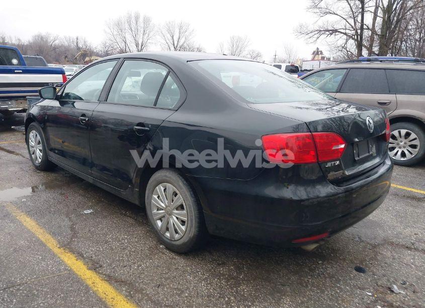 Photo 3 of 2012 Volkswagen Jetta 2.0L S (VIN 3VW2K7AJ6CM357930)