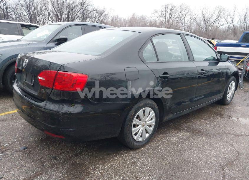 Photo 4 of 2012 Volkswagen Jetta 2.0L S (VIN 3VW2K7AJ6CM357930)