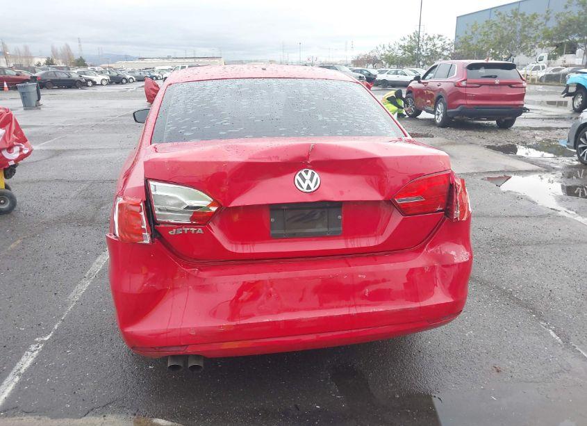 Photo 6 of 2012 Volkswagen Jetta 2.0L S (VIN 3VW2K7AJ6CM375036)