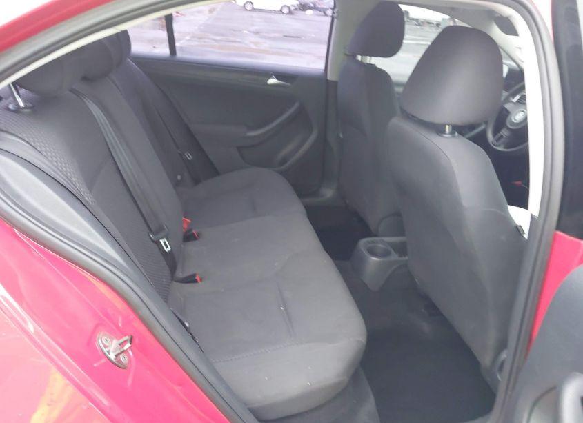Photo 8 of 2012 Volkswagen Jetta 2.0L S (VIN 3VW2K7AJ6CM375036)