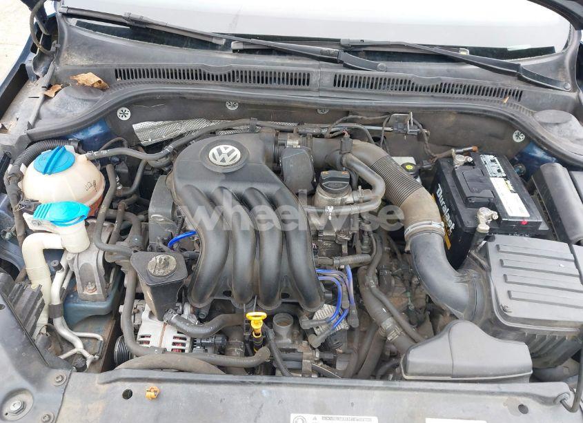 Photo 10 of 2013 Volkswagen Jetta 2.0L S (VIN 3VW2K7AJ6DM279697)