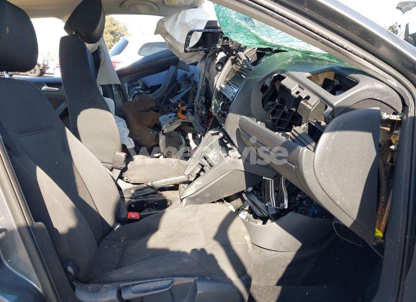 Photo 5 of 2013 Volkswagen Jetta 2.0L S (VIN 3VW2K7AJ6DM366466)