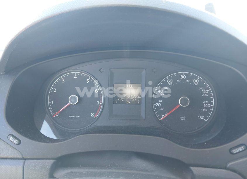 Photo 7 of 2014 Volkswagen Jetta 2.0L S (VIN 3VW2K7AJ6EM304843)