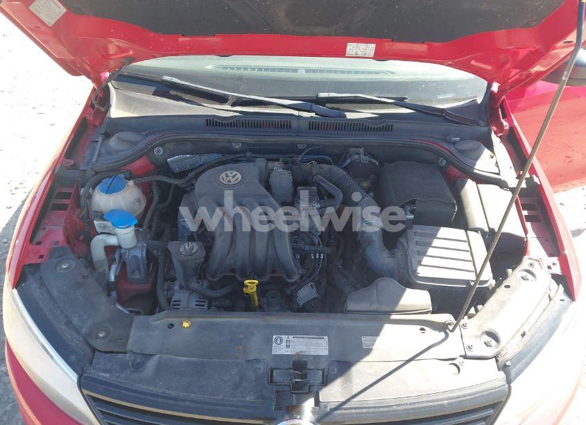 Photo 10 of 2014 Volkswagen Jetta 2.0L S (VIN 3VW2K7AJ6EM305345)