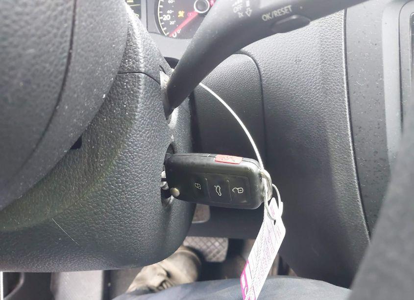 Photo 11 of 2014 Volkswagen Jetta 2.0L S (VIN 3VW2K7AJ6EM306267)