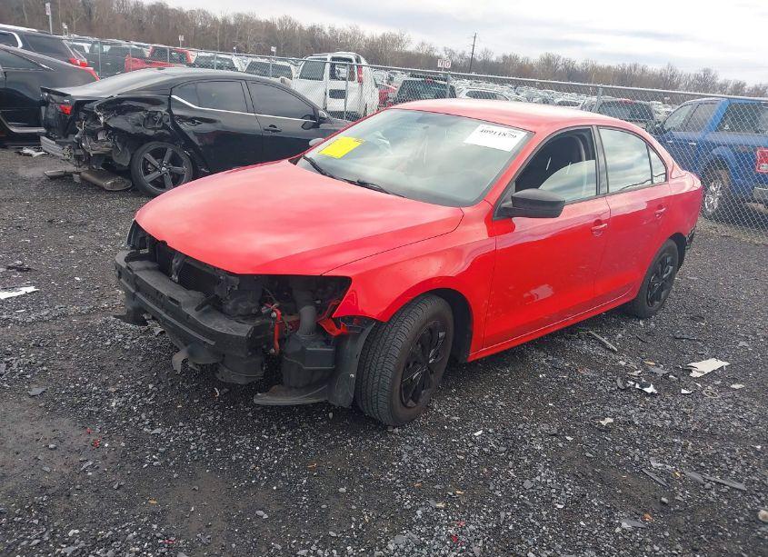 Photo 2 of 2014 Volkswagen Jetta 2.0L S (VIN 3VW2K7AJ6EM306267)