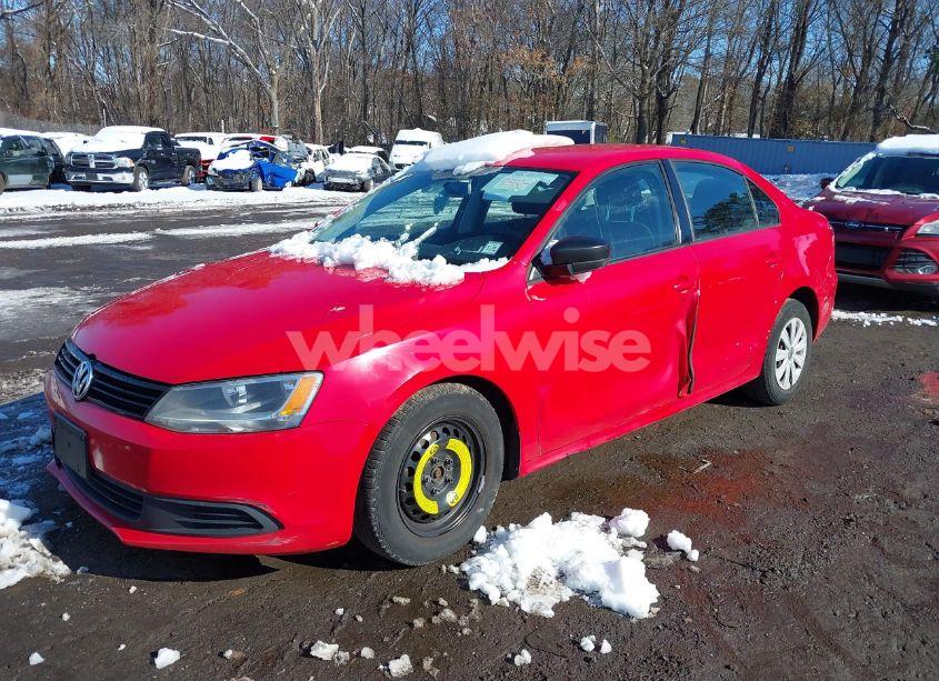 Photo 6 of 2014 Volkswagen Jetta 2.0L S (VIN 3VW2K7AJ6EM375959)