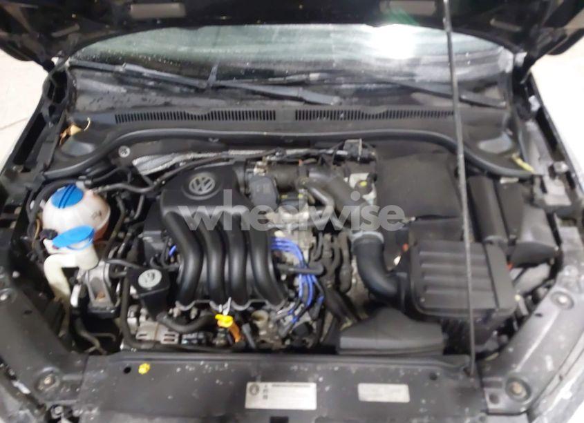 Photo 10 of 2014 Volkswagen Jetta 2.0L S (VIN 3VW2K7AJ6EM434072)