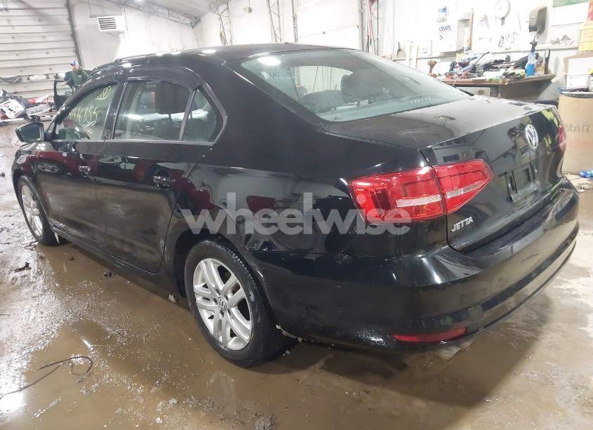 Photo 3 of 2015 Volkswagen Jetta 2.0L S (VIN 3VW2K7AJ6FM351274)