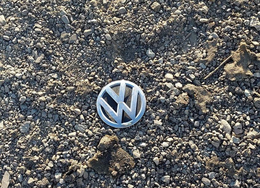 Photo 12 of 2015 Volkswagen Jetta 2.0L S (VIN 3VW2K7AJ6FM404555)