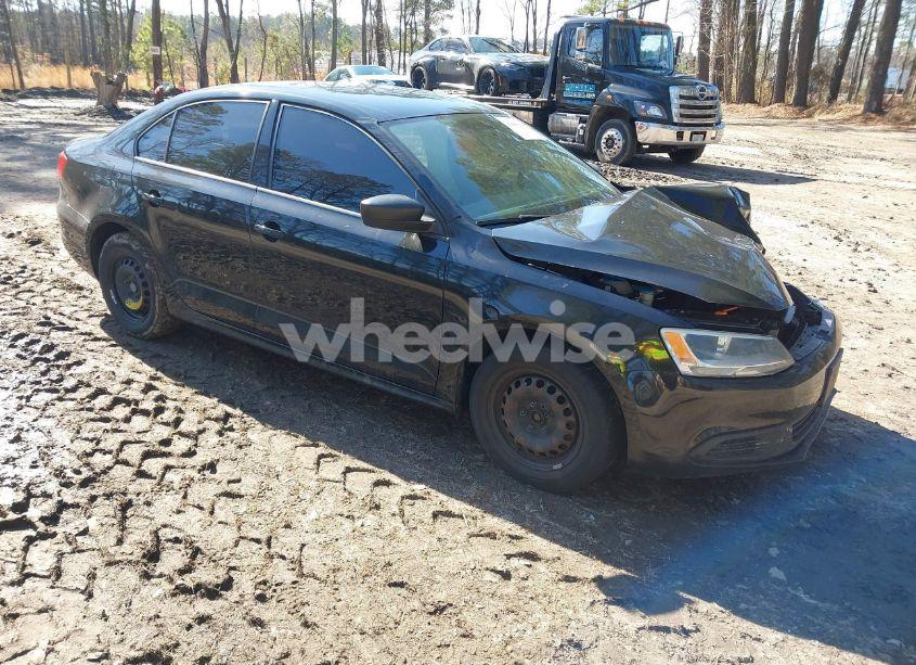 2011 Volkswagen Jetta 2.0L S (VIN 3VW2K7AJ7BM066044) main photo