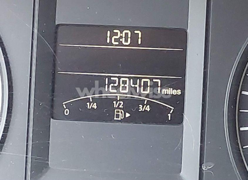 Photo 15 of 2011 Volkswagen Jetta 2.0L S (VIN 3VW2K7AJ7BM066044)