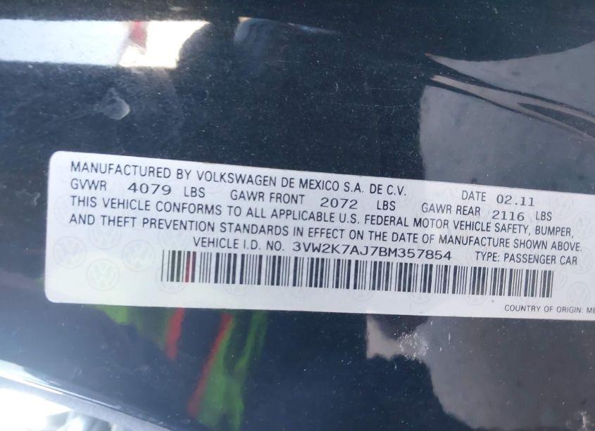 Photo 9 of 2011 Volkswagen Jetta 2.0L S (VIN 3VW2K7AJ7BM357854)