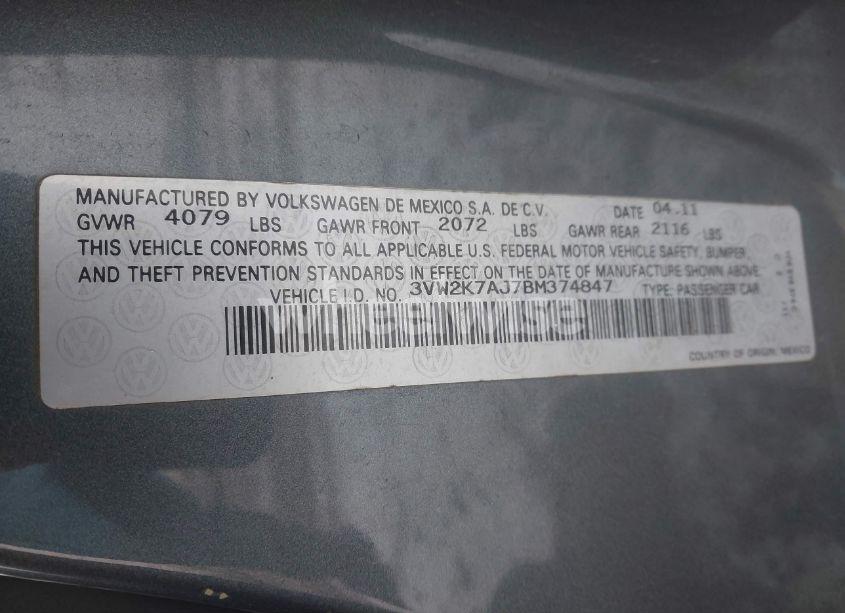 Photo 9 of 2011 Volkswagen Jetta 2.0L S (VIN 3VW2K7AJ7BM374847)