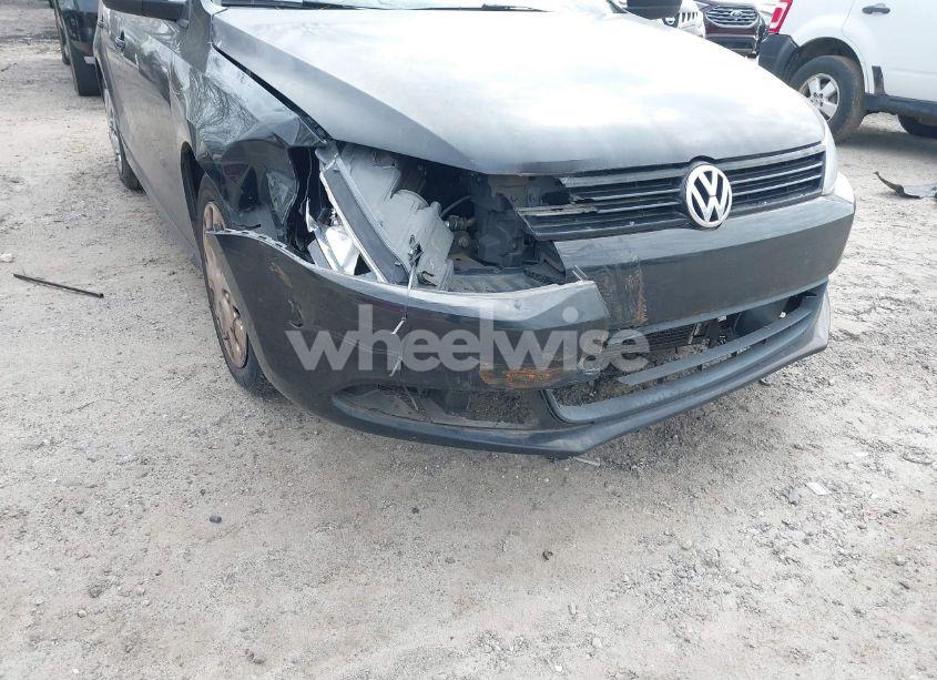 Photo 6 of 2012 Volkswagen Jetta 2.0L S (VIN 3VW2K7AJ7CM393562)