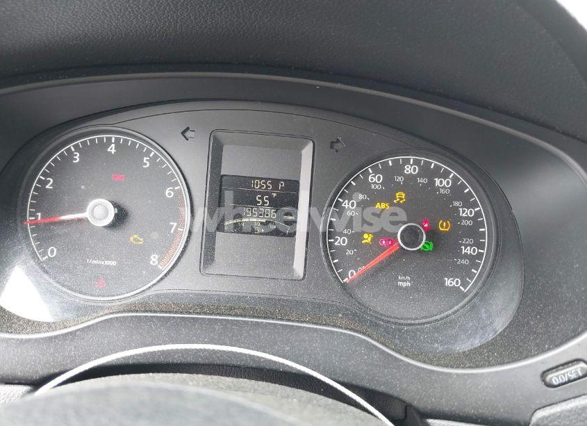 Photo 7 of 2012 Volkswagen Jetta 2.0L S (VIN 3VW2K7AJ7CM393562)