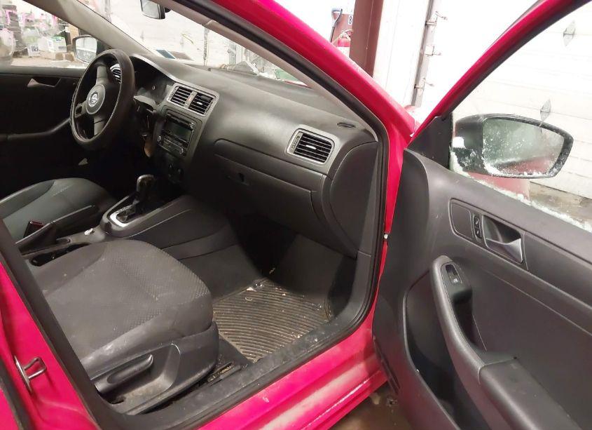 Photo 5 of 2013 Volkswagen Jetta 2.0L S (VIN 3VW2K7AJ7DM219265)