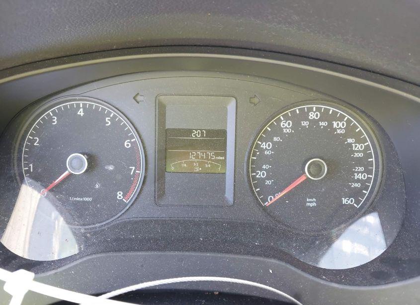 Photo 7 of 2014 Volkswagen Jetta 2.0L S (VIN 3VW2K7AJ7EM301157)