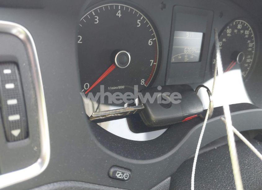 Photo 11 of 2014 Volkswagen Jetta 2.0L S (VIN 3VW2K7AJ7EM313535)