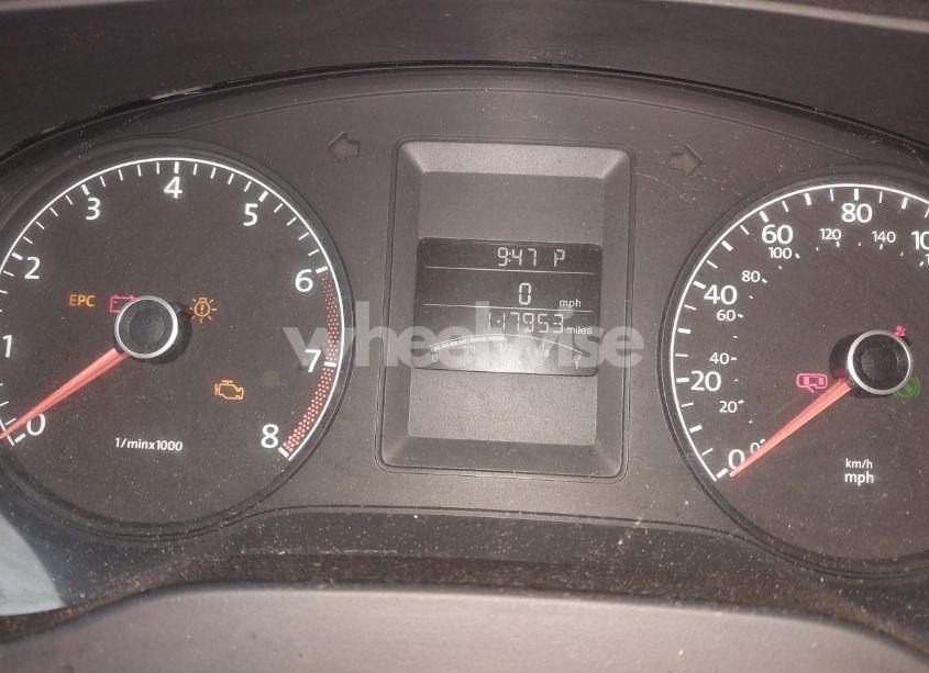 Photo 7 of 2014 Volkswagen Jetta 2.0L S (VIN 3VW2K7AJ7EM435702)