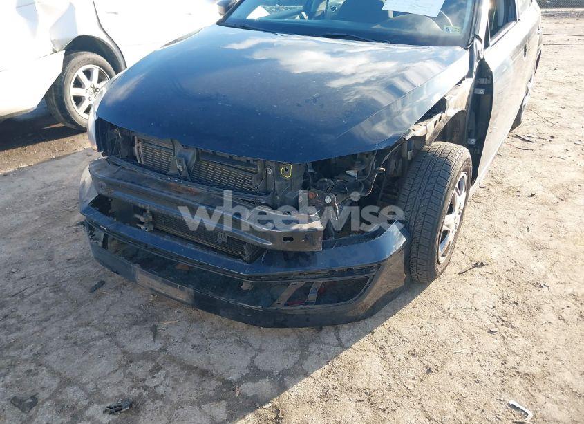 Photo 6 of 2015 Volkswagen Jetta 2.0L S (VIN 3VW2K7AJ7FM315982)