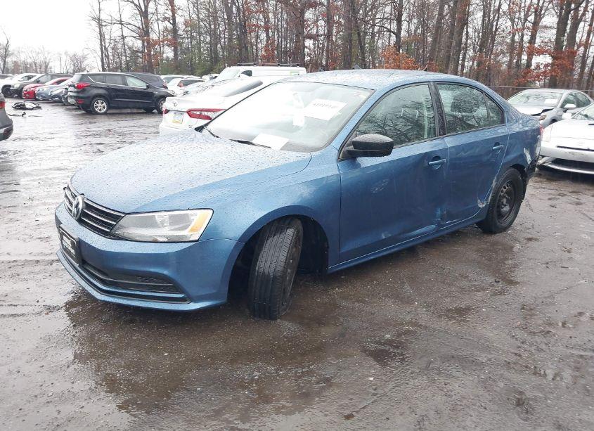 Photo 2 of 2015 Volkswagen Jetta 2.0L S (VIN 3VW2K7AJ7FM423695)