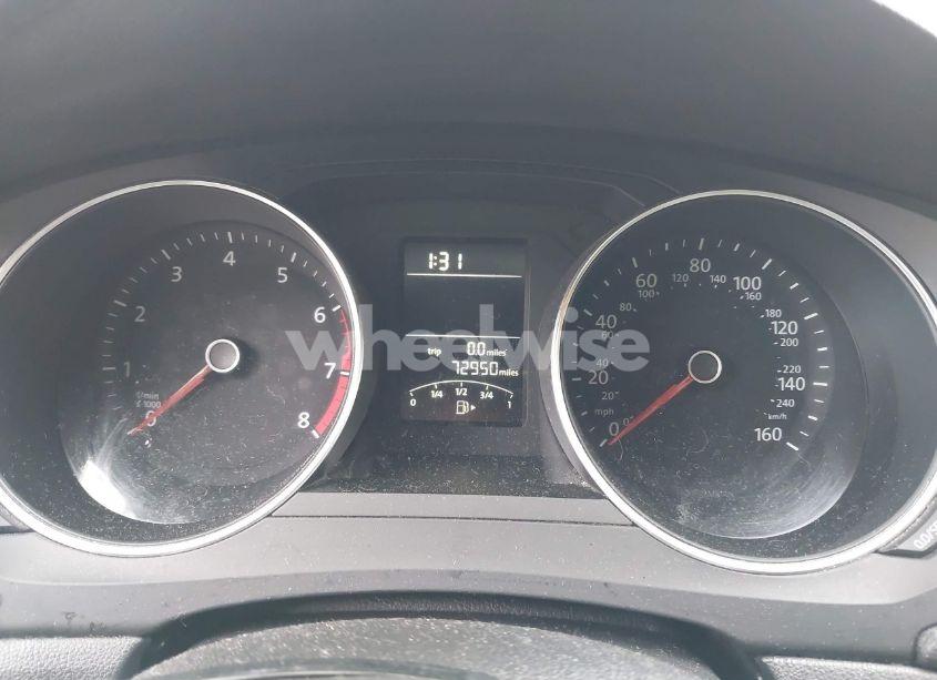 Photo 7 of 2015 Volkswagen Jetta 2.0L S (VIN 3VW2K7AJ7FM424412)