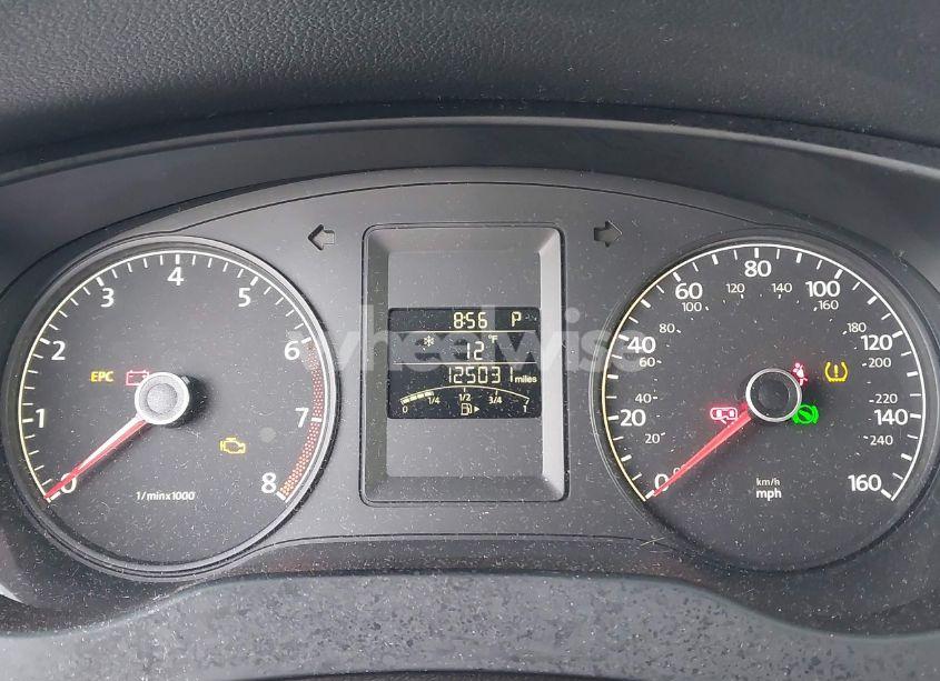 Photo 7 of 2011 Volkswagen Jetta 2.0L S (VIN 3VW2K7AJ8BM357328)