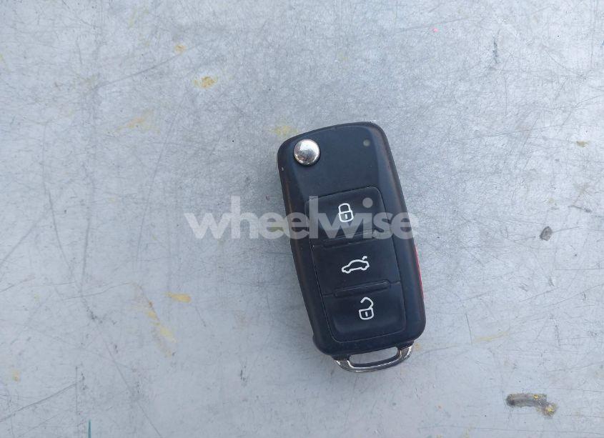 Photo 11 of 2012 Volkswagen Jetta 2.0L S (VIN 3VW2K7AJ8CM301858)