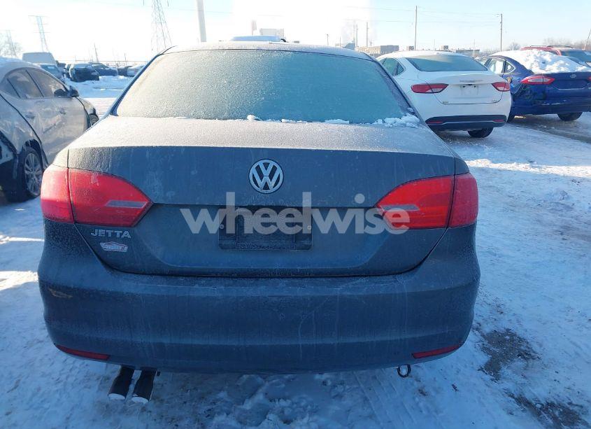 Photo 17 of 2012 Volkswagen Jetta 2.0L S (VIN 3VW2K7AJ8CM301858)