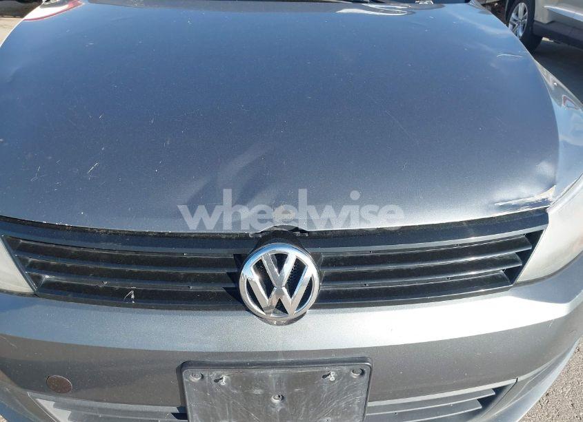 Photo 6 of 2012 Volkswagen Jetta 2.0L S (VIN 3VW2K7AJ8CM313976)