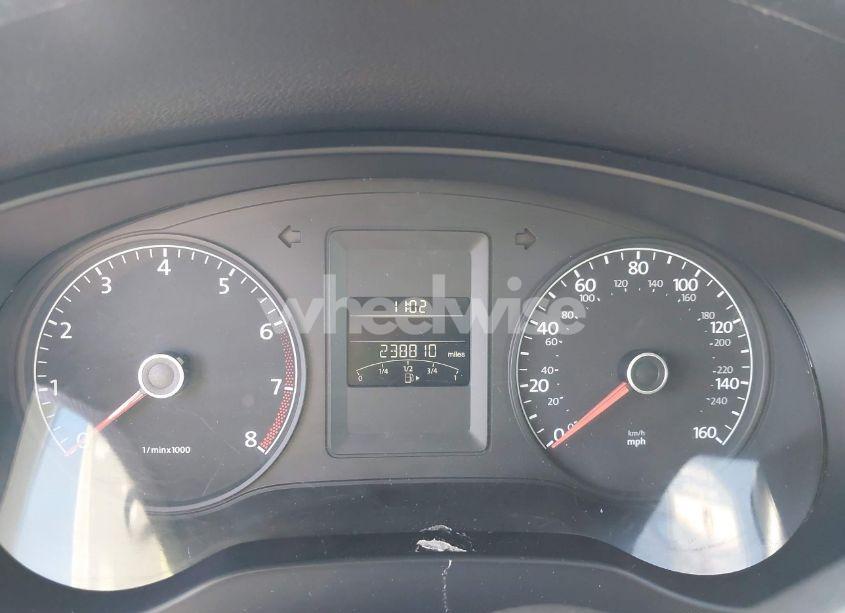 Photo 7 of 2012 Volkswagen Jetta 2.0L S (VIN 3VW2K7AJ8CM313976)