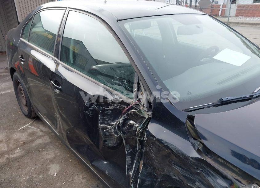 Photo 12 of 2012 Volkswagen Jetta 2.0L S (VIN 3VW2K7AJ8CM321950)