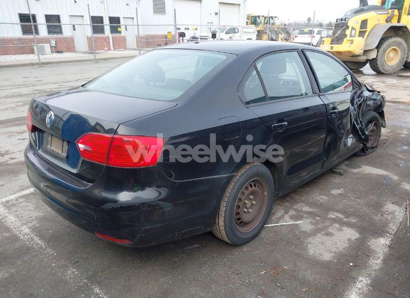 Photo 4 of 2012 Volkswagen Jetta 2.0L S (VIN 3VW2K7AJ8CM321950)