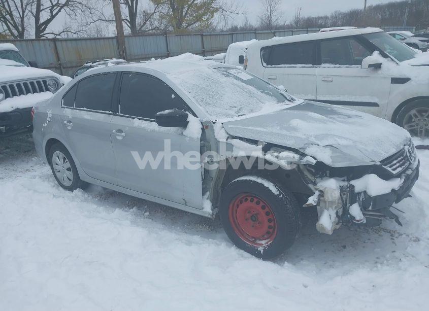 2012 Volkswagen Jetta 2.0L S (VIN 3VW2K7AJ8CM398219) main photo