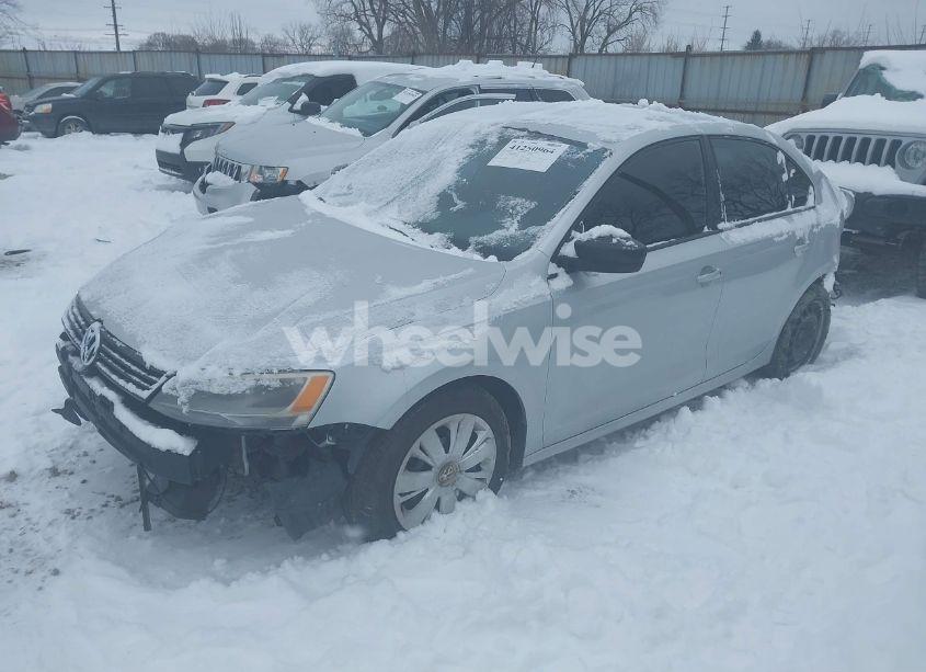 Photo 2 of 2012 Volkswagen Jetta 2.0L S (VIN 3VW2K7AJ8CM398219)