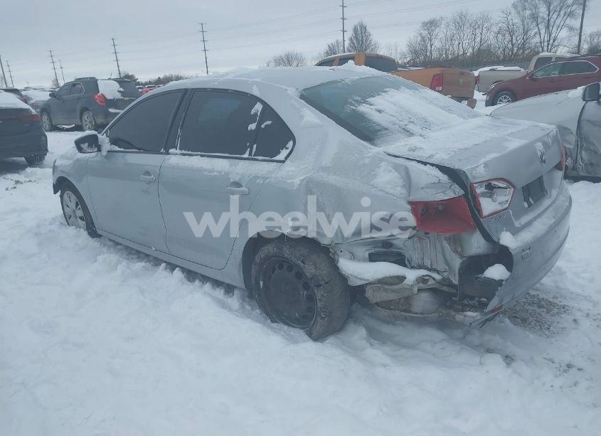 Photo 3 of 2012 Volkswagen Jetta 2.0L S (VIN 3VW2K7AJ8CM398219)