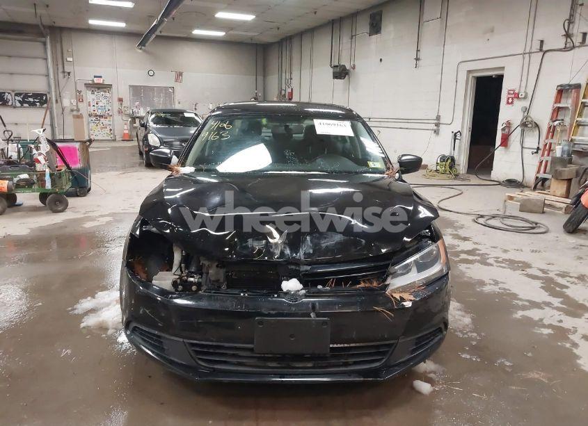 Photo 12 of 2012 Volkswagen Jetta 2.0L S (VIN 3VW2K7AJ8CM472416)