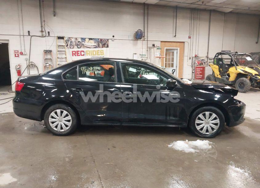 Photo 13 of 2012 Volkswagen Jetta 2.0L S (VIN 3VW2K7AJ8CM472416)