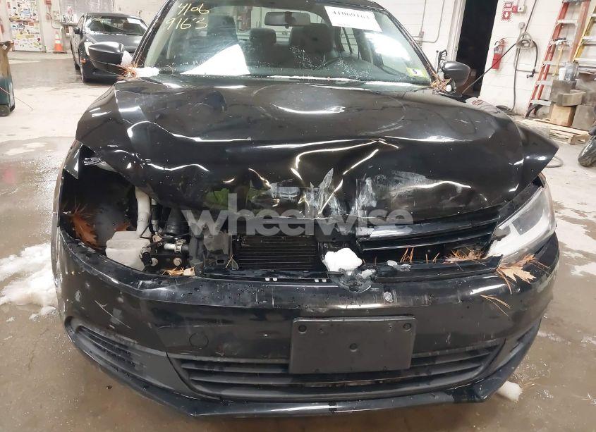 Photo 6 of 2012 Volkswagen Jetta 2.0L S (VIN 3VW2K7AJ8CM472416)