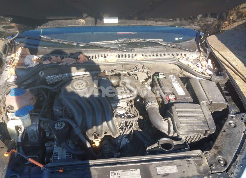 Photo 10 of 2013 Volkswagen Jetta 2.0L S (VIN 3VW2K7AJ8DM398819)